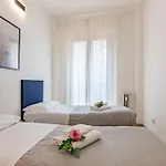 Brd 43 3- Ponte Vecchio, 3br Elevator *