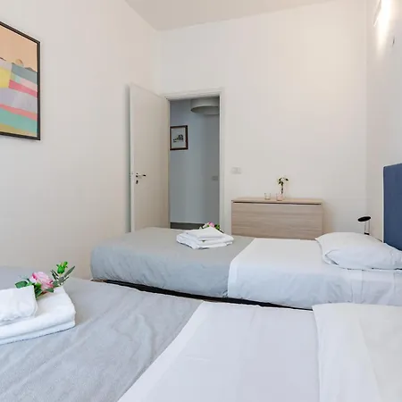 Brd 43 3- Ponte Vecchio, 3br Elevator Florencie