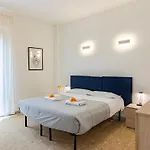 Brd 43 3- Ponte Vecchio, 3br Elevator