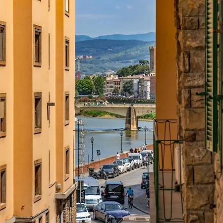 Brd 43 3- Ponte Vecchio, 3br Elevator * Firenze